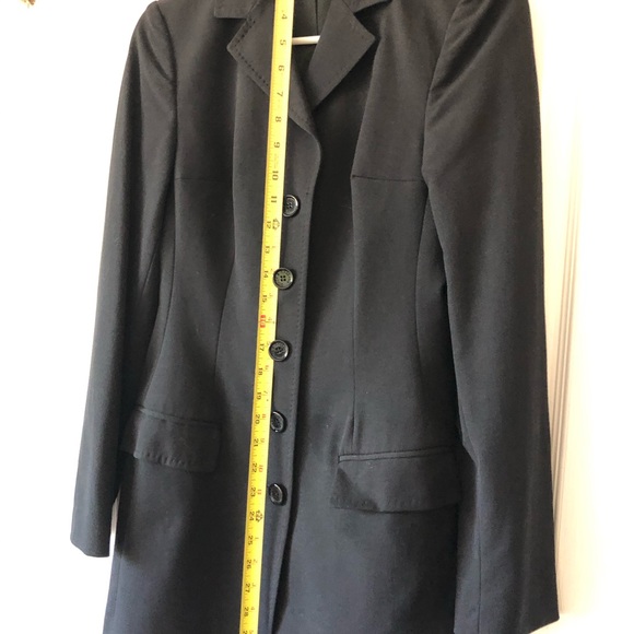 Dolce and Gabbana skirt suit - Picture 7 of 16